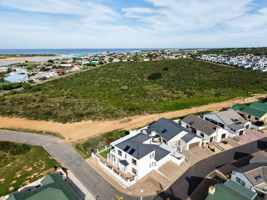3 Bedroom Property for Sale in Stilbaai Western Cape